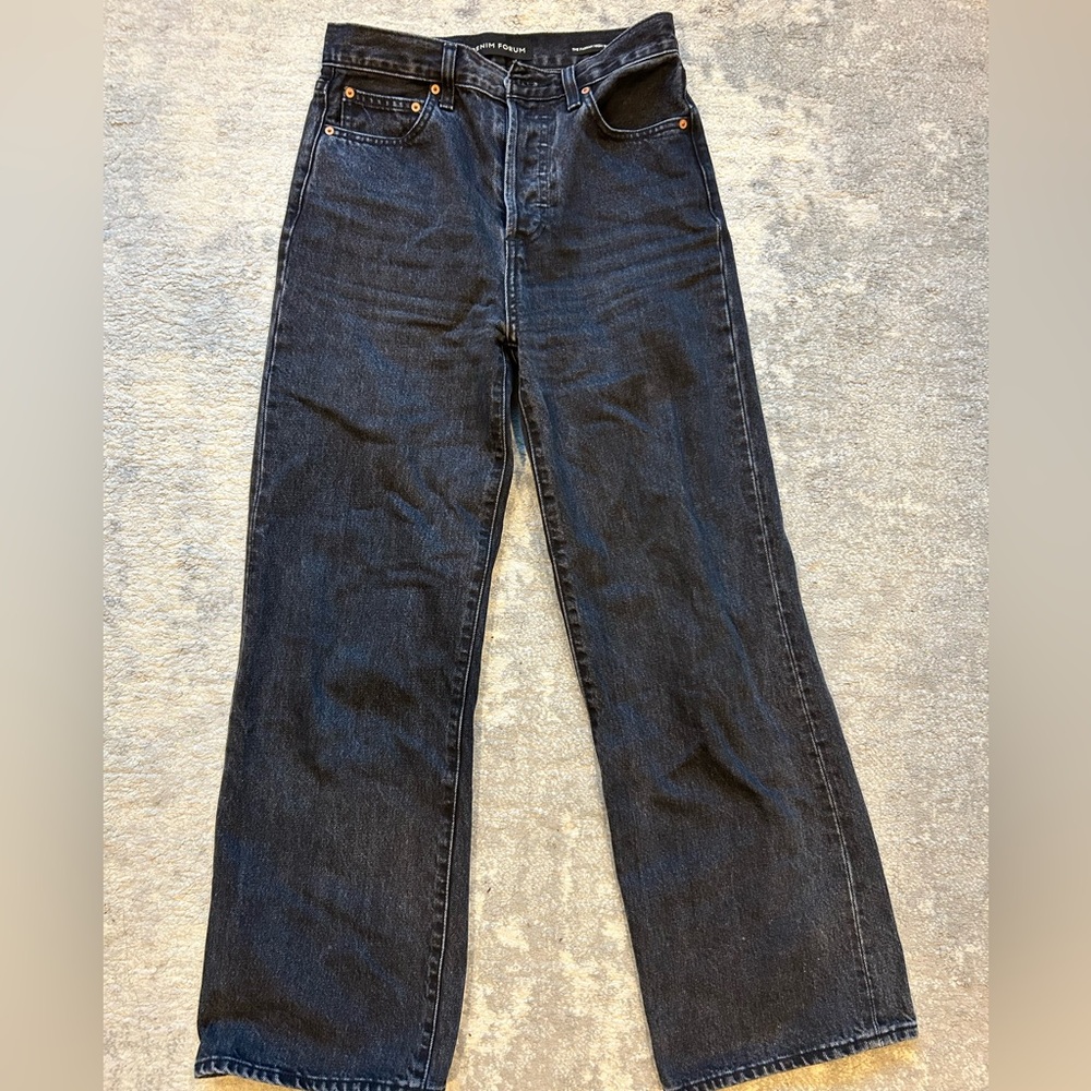 Aritzia Denim Forum the farrah high rise wide leg 28l, size 25